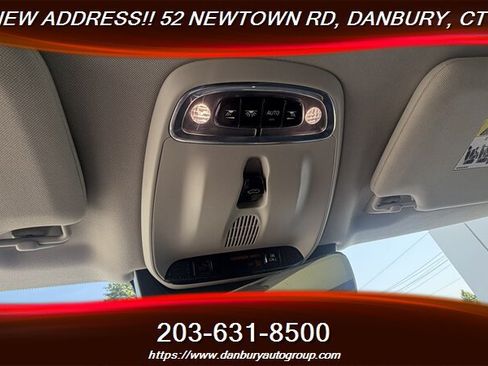 Used 2022 Volvo XC90 T8 Inscription Expression w/ Advanced Package AWD/4WD image 29