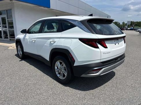 Certified 2025 Hyundai Tucson SE AWD/4WD image 5