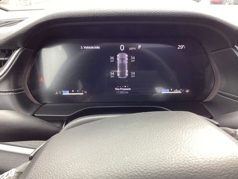 Used 2024 Jeep Grand Cherokee Altitude image 18