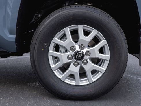 New 2026 Toyota Tacoma SR5 RWD image 4