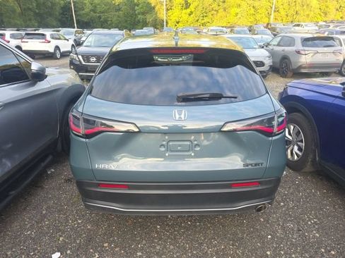 Used 2024 Honda HR-V Sport image 3