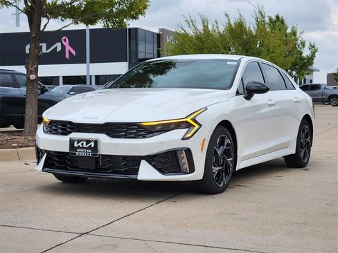New 2026 Kia K5 GT-Line image 2