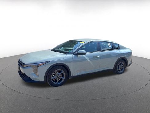 Used 2026 Kia K4 FWD image 8