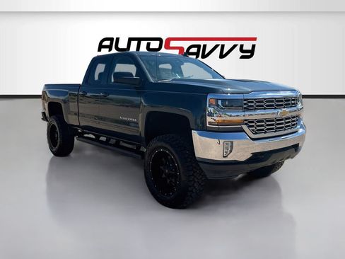 Used 2018 Chevrolet Silverado 1500 LT w/ All Star Edition AWD/4WD image 1