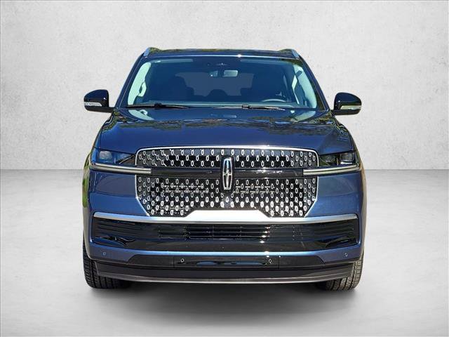 New 2027 Lincoln Navigator Reserve AWD/4WD image 6