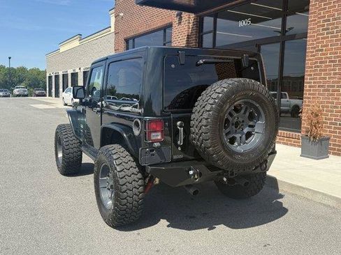Used 2012 Jeep Wrangler Sahara w/ Connectivity Group AWD/4WD image 5