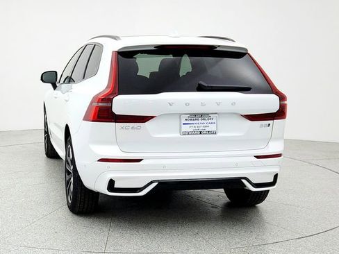 New 2026 Volvo XC60 B5 Plus w/ Climate Package image 6