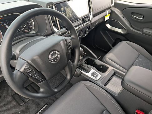 New 2026 Nissan Frontier SV image 11