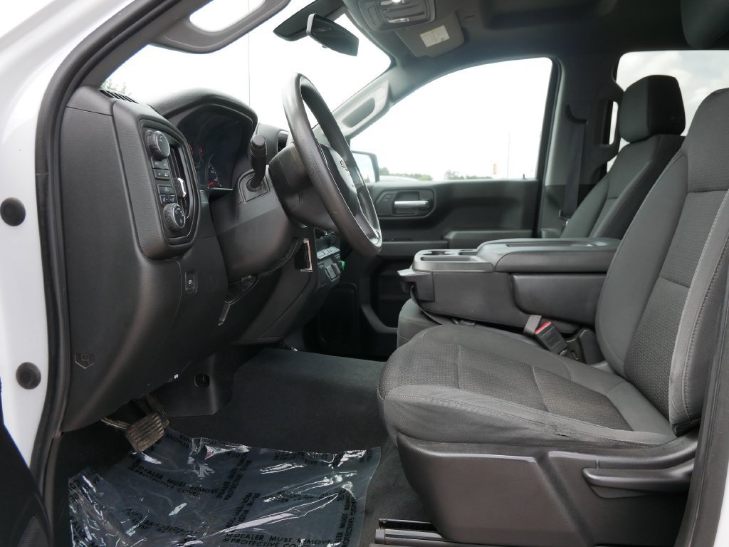 Used 2020 Chevrolet Silverado 1500 Custom w/ Trailering Package AWD/4WD image 11
