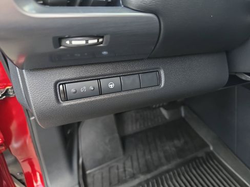 Used 2024 Nissan Pathfinder Rock Creek AWD/4WD image 20