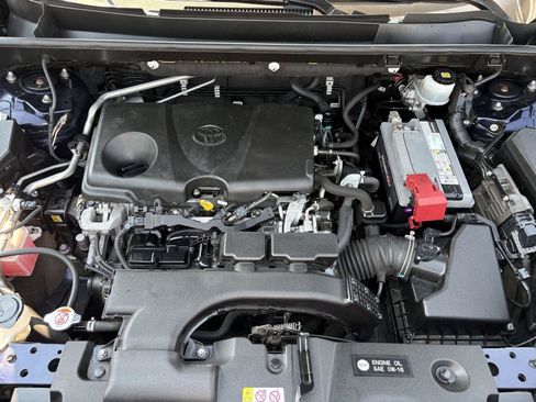 Used 2019 Toyota RAV4 XLE Premium w/ Cold Weather Package AWD/4WD image 24