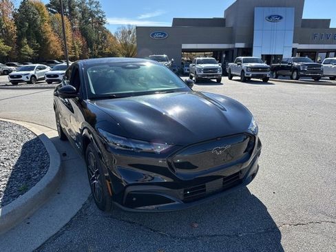 New 2025 Ford Mustang Mach-E Premium image 3
