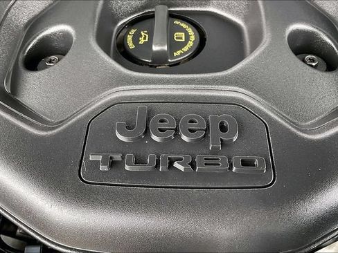Used 2023 Jeep Grand Cherokee 4WD 4xe image 32