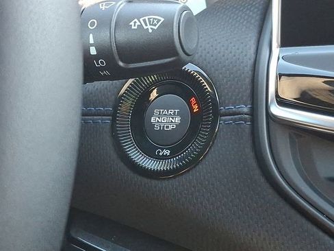 New 2026 Jeep Compass Latitude image 14