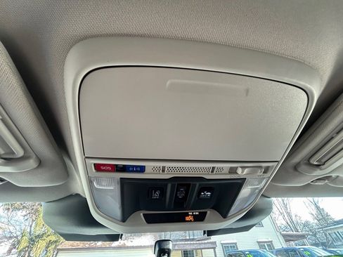 Used 2022 Subaru Forester Premium image 17