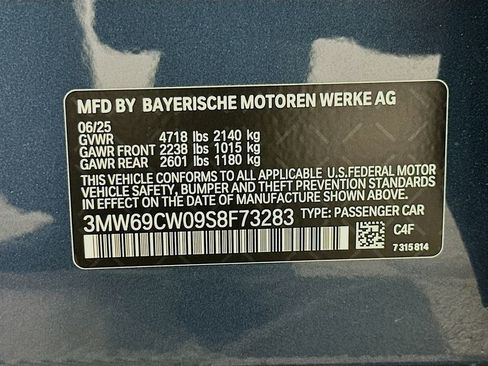 Used 2025 BMW 330i Sedan w/ Premium Package RWD image 33