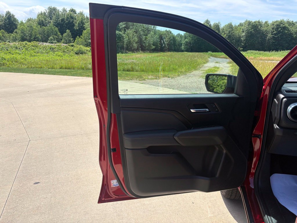 New 2026 Chevrolet Colorado LT AWD/4WD image 14