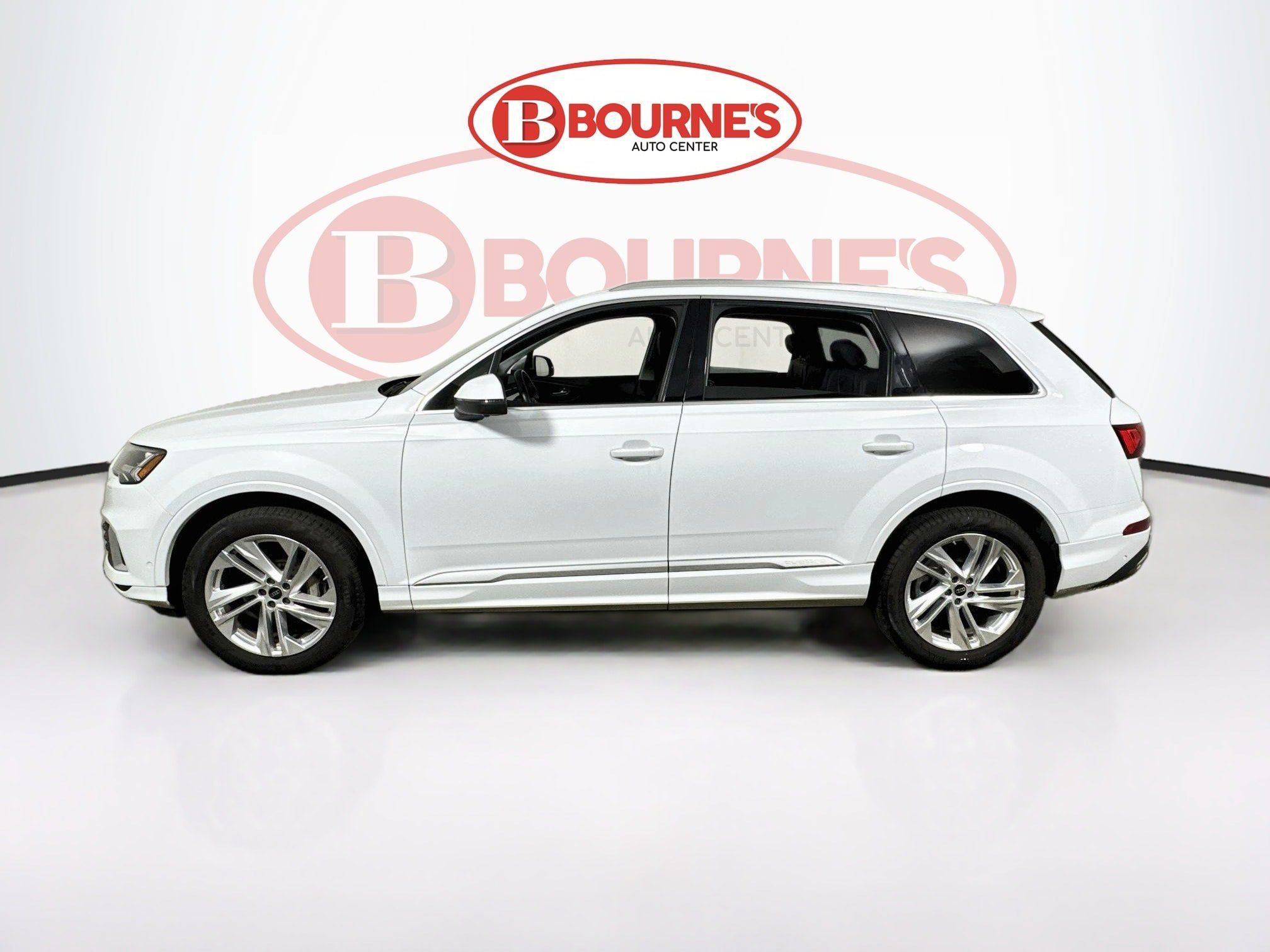 Used 2023 Audi Q7 3.0T Premium w/ Convenience Package AWD/4WD image 8