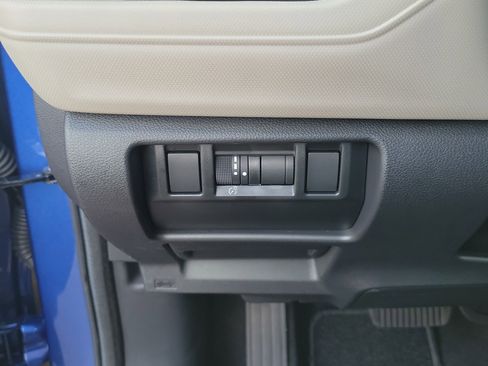 Certified 2026 Subaru Forester AWD/4WD image 27
