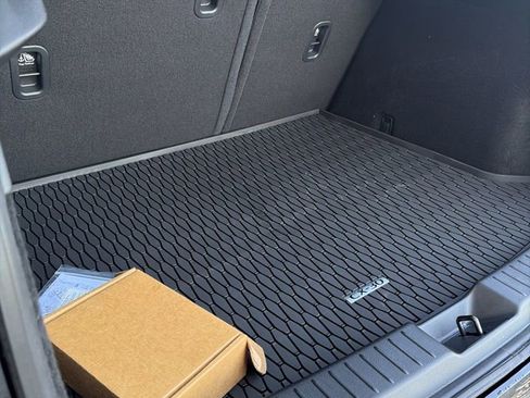 New 2025 MAZDA CX-30 AWD 2.5 S w/ Select Sport Pkg image 9