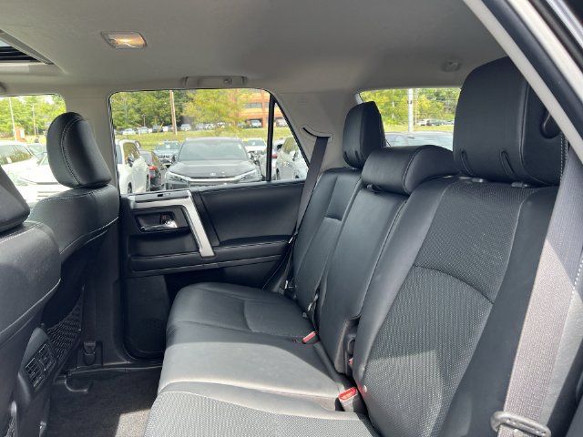 Used 2023 Toyota 4Runner Limited AWD/4WD image 21