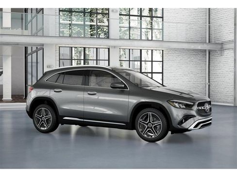 New 2026 Mercedes-Benz GLA 250 4MATIC image 13