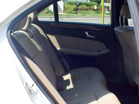 Used 2013 Mercedes-Benz E 350 4MATIC Sedan image 53