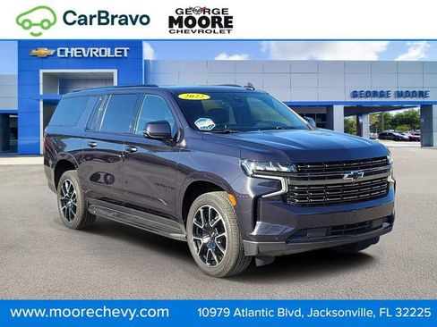 Certified 2022 Chevrolet Suburban RST w/ Luxury Package image 1