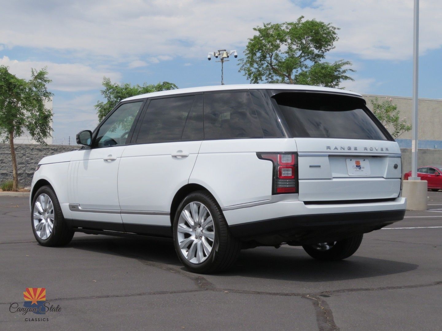 Used 2014 Land Rover Range Rover Long Wheelbase Supercharged AWD/4WD image 14
