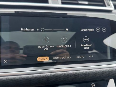 Used 2022 Land Rover Range Rover Velar R-Dynamic S AWD/4WD image 13