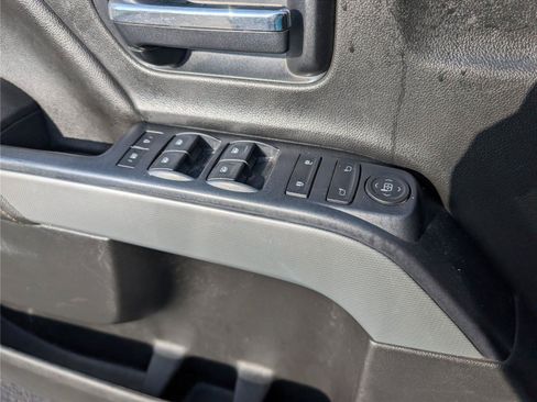 Used 2015 Chevrolet Silverado 2500 LT AWD/4WD image 17