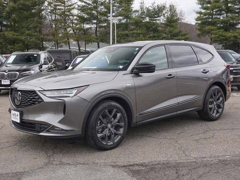 Used 2023 Acura MDX A-Spec image 9