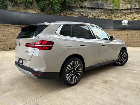 Used 2025 BMW X3 xDrive30i w/ Convenience Package image 3