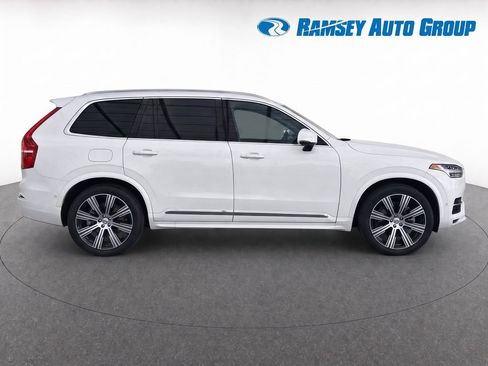 Used 2025 Volvo XC90 T8 Ultra w/ Protection Package Premier AWD/4WD image 8