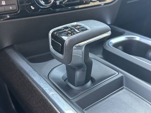 Certified 2025 Chevrolet Silverado 1500 High Country w/ Midnight Edition AWD/4WD image 16