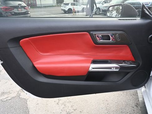 Used 2015 Ford Mustang Coupe image 18