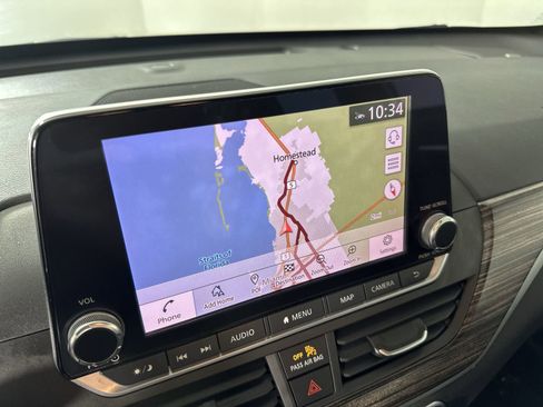 Used 2020 Nissan Altima 2.0 Platinum image 18