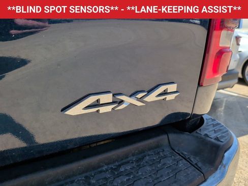 Used 2024 RAM 2500 Big Horn w/ Safety Group AWD/4WD image 9