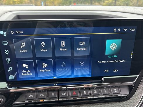 Used 2023 Chevrolet Silverado 1500 ZR2 w/ Technology Package image 37