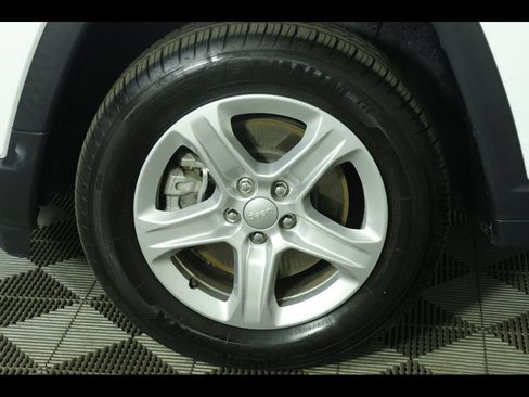 Used 2023 Jeep Compass Sport AWD/4WD image 8