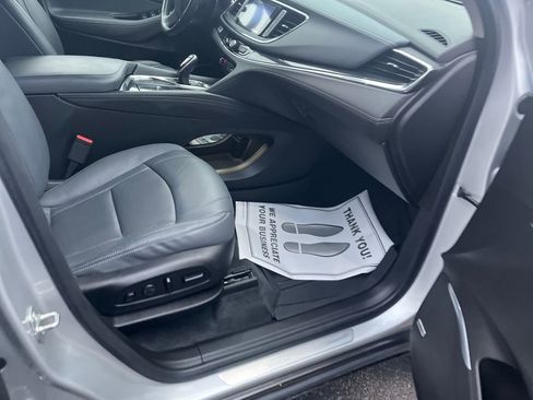 Used 2021 Buick Enclave Premium w/ Surround and Sites Package image 28