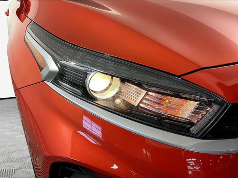 Used 2023 Kia Forte LXS w/ LXS Technology Package FWD image 30