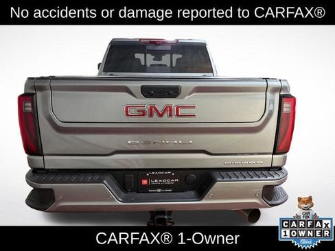 Used 2025 GMC Sierra 3500 Denali w/ Denali Reserve Package AWD/4WD image 3