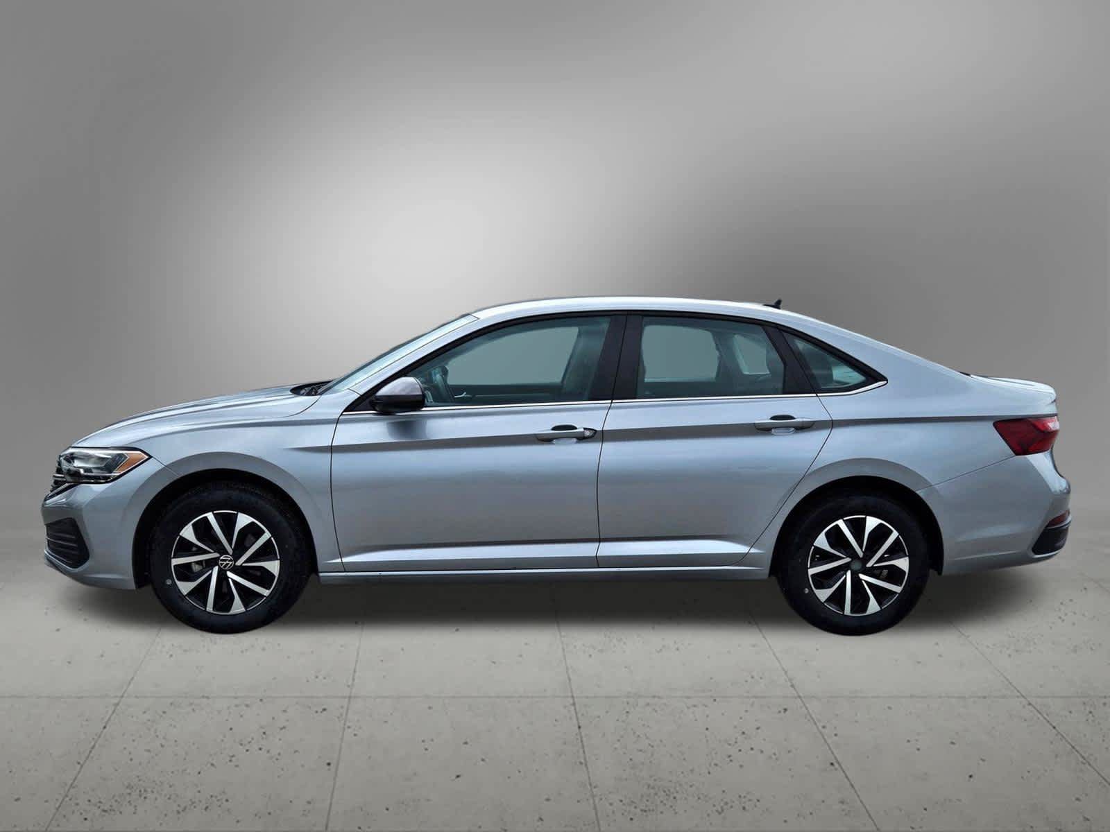 Used 2024 Volkswagen Jetta S FWD image 3