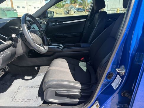 Used 2019 Honda Civic Sport image 14