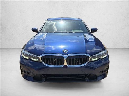 Used 2020 BMW 330i Sedan w/ Convenience Package RWD image 2