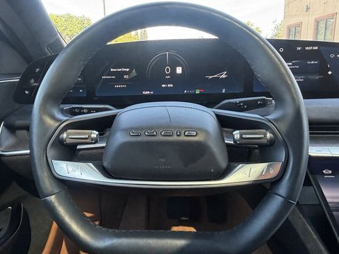 Used 2022 Lucid Air Grand Touring image 23