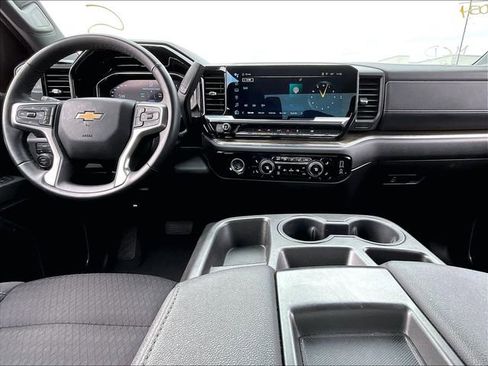 Used 2023 Chevrolet Silverado 1500 LT image 20