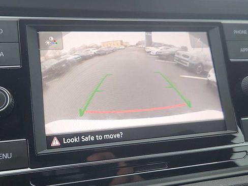 Used 2023 Volkswagen Jetta Sport image 14