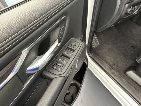 New 2026 RAM 1500 Laramie AWD/4WD image 16